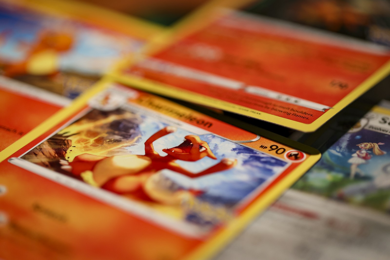 Imagem ilustrativa: Cartas Near Mint: álbum e graduação exigem avaliações diferentes